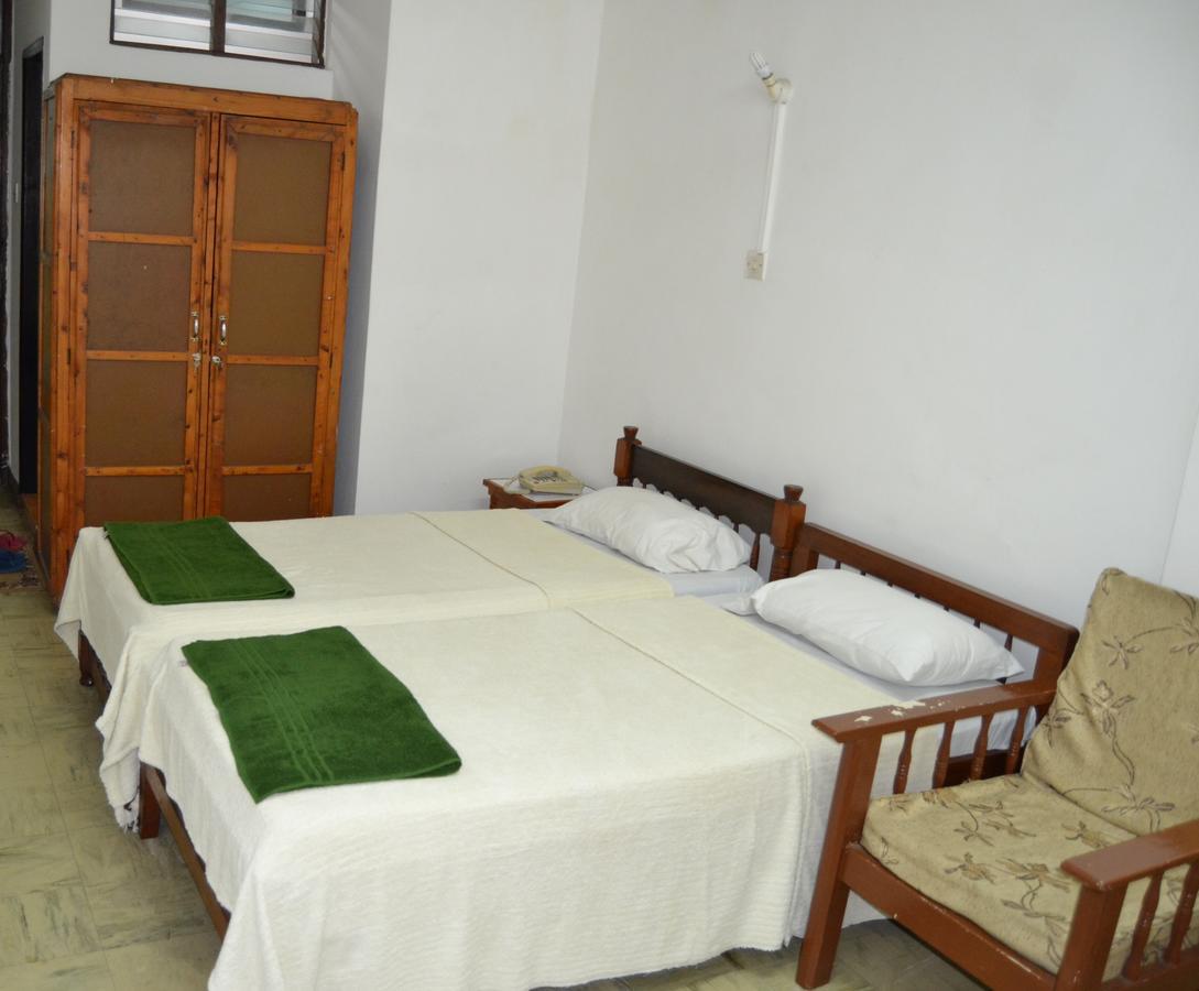 Manson Hotel Момбаса Екстериор снимка